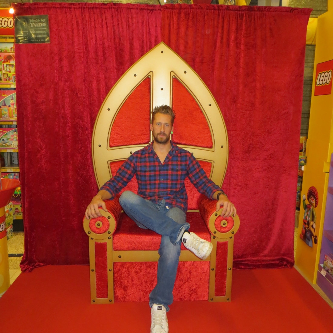 Saint Nicholas Chair